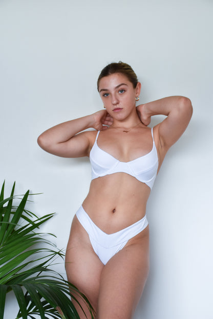 Vernazza Bottom - White